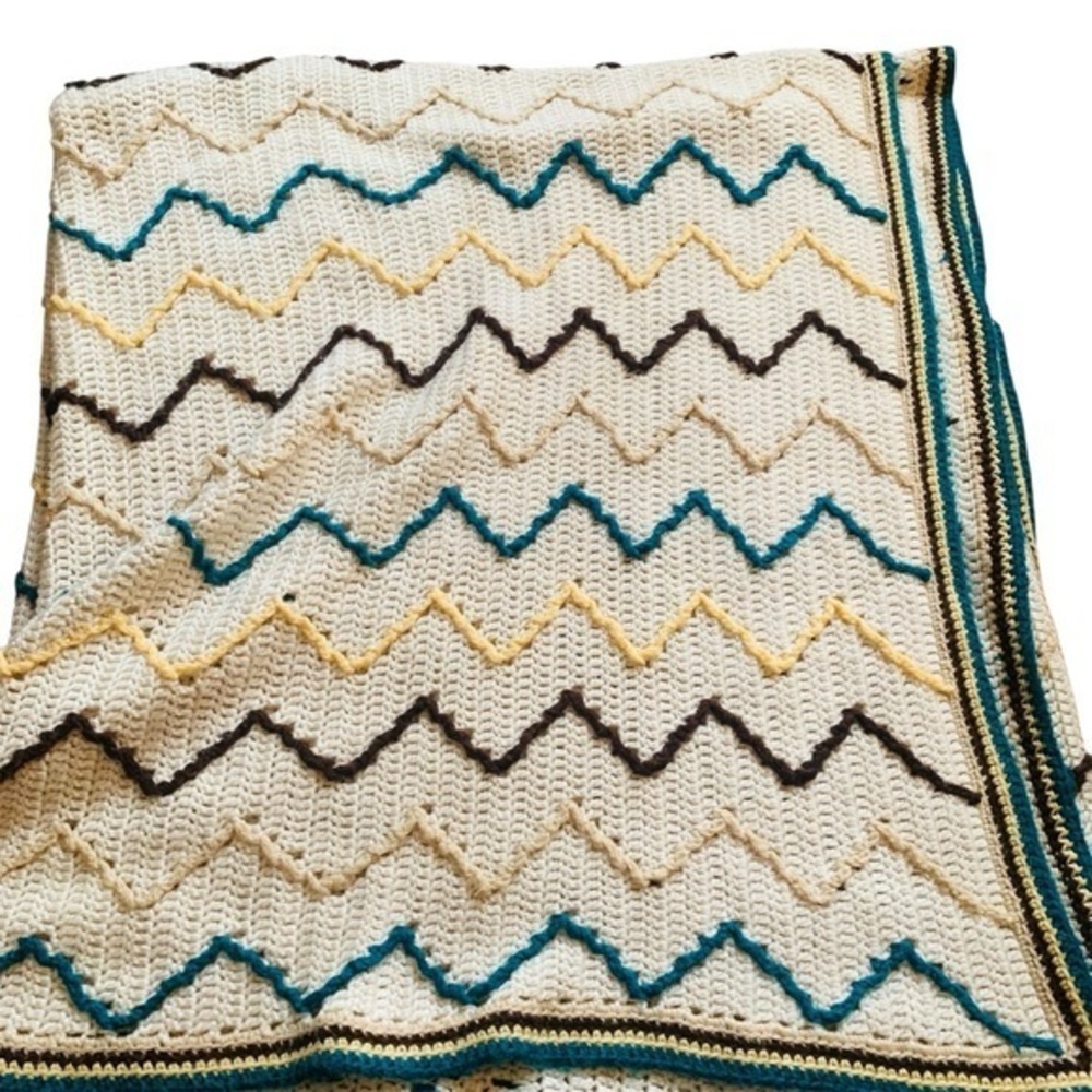 Vintage Handmade Crochet Afghan Throw Blanket Zig Zag Cream Teal Brown 59”x75”